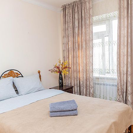 Reliablehouse Квартира В Самом Центре Города Daire Almatı Dış mekan fotoğraf