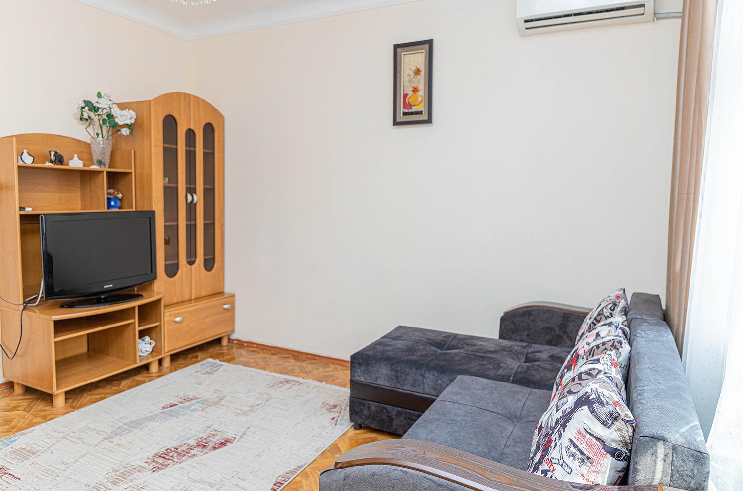 Reliablehouse Квартира В Самом Центре Города Daire Almatı Dış mekan fotoğraf